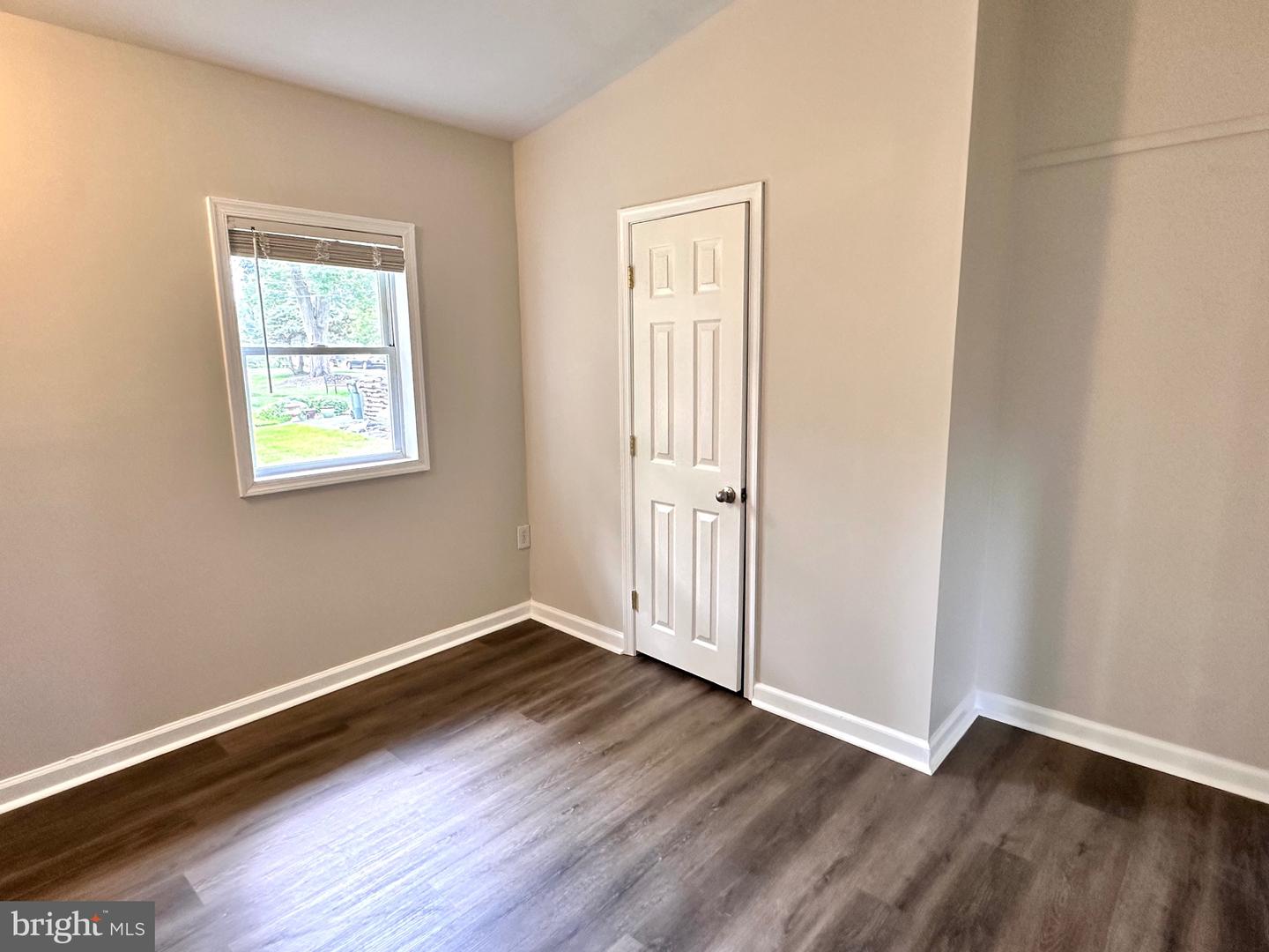4103 IVANHOE LN, ALEXANDRIA, Virginia 22310, 5 Bedrooms Bedrooms, ,2 BathroomsBathrooms,Residential,For sale,4103 IVANHOE LN,VAFX2256058 MLS # VAFX2256058