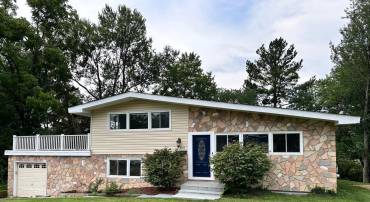 4103 IVANHOE LN, ALEXANDRIA, Virginia 22310, 5 Bedrooms Bedrooms, ,2 BathroomsBathrooms,Residential,For sale,4103 IVANHOE LN,VAFX2256058 MLS # VAFX2256058