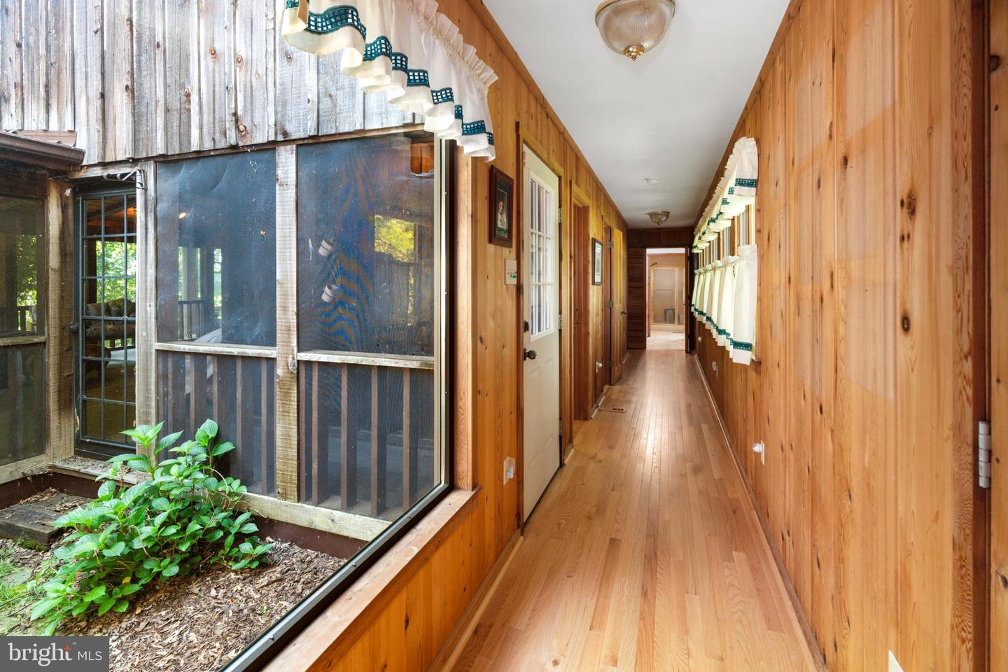 1147 MILL RD, WOODSTOCK, Virginia 22664, 3 Bedrooms Bedrooms, ,3 BathroomsBathrooms,Residential,For sale,1147 MILL RD,VASH2012016 MLS # VASH2012016