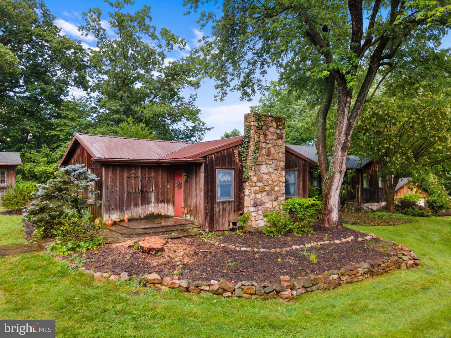 1147 MILL RD, WOODSTOCK, Virginia 22664, 3 Bedrooms Bedrooms, ,3 BathroomsBathrooms,Residential,For sale,1147 MILL RD,VASH2012016 MLS # VASH2012016