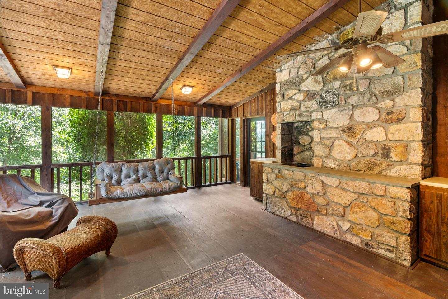 1147 MILL RD, WOODSTOCK, Virginia 22664, 3 Bedrooms Bedrooms, ,3 BathroomsBathrooms,Residential,For sale,1147 MILL RD,VASH2012016 MLS # VASH2012016