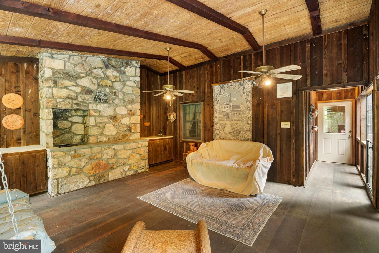 1147 MILL RD, WOODSTOCK, Virginia 22664, 3 Bedrooms Bedrooms, ,3 BathroomsBathrooms,Residential,For sale,1147 MILL RD,VASH2012016 MLS # VASH2012016