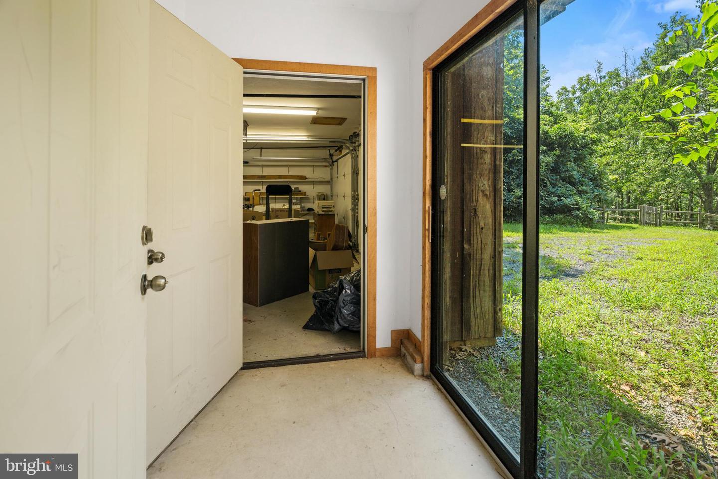 1147 MILL RD, WOODSTOCK, Virginia 22664, 3 Bedrooms Bedrooms, ,3 BathroomsBathrooms,Residential,For sale,1147 MILL RD,VASH2012016 MLS # VASH2012016