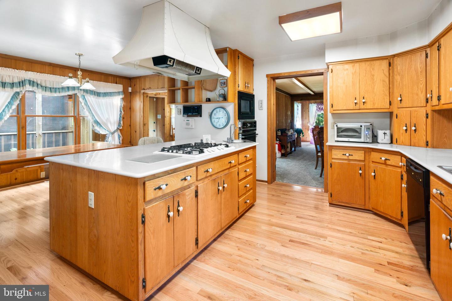 1147 MILL RD, WOODSTOCK, Virginia 22664, 3 Bedrooms Bedrooms, ,3 BathroomsBathrooms,Residential,For sale,1147 MILL RD,VASH2012016 MLS # VASH2012016
