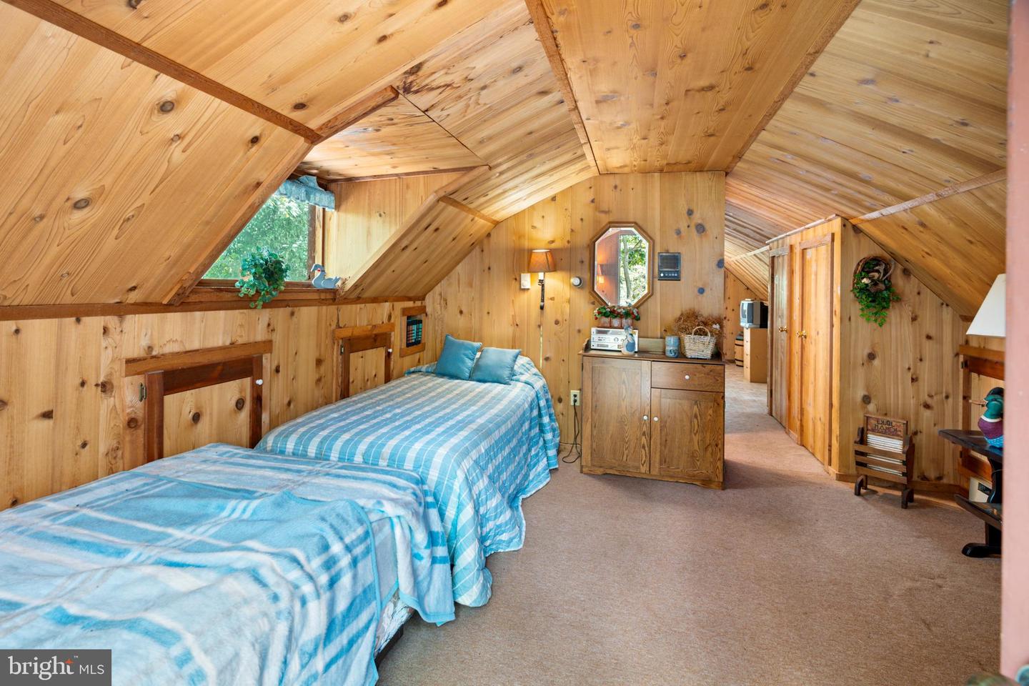 1147 MILL RD, WOODSTOCK, Virginia 22664, 3 Bedrooms Bedrooms, ,3 BathroomsBathrooms,Residential,For sale,1147 MILL RD,VASH2012016 MLS # VASH2012016