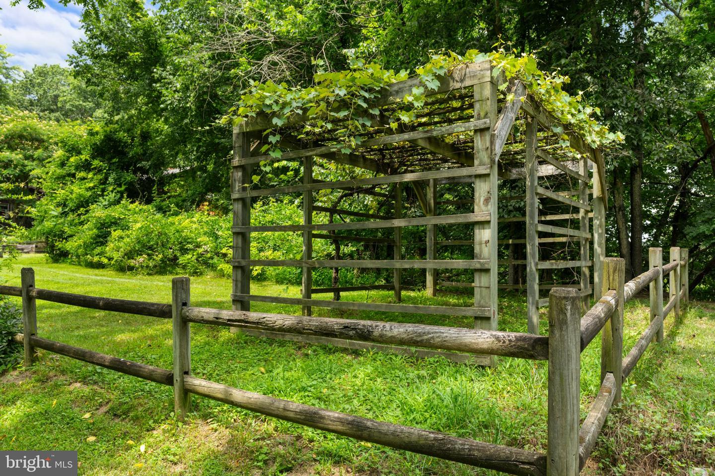 1147 MILL RD, WOODSTOCK, Virginia 22664, 3 Bedrooms Bedrooms, ,3 BathroomsBathrooms,Residential,For sale,1147 MILL RD,VASH2012016 MLS # VASH2012016