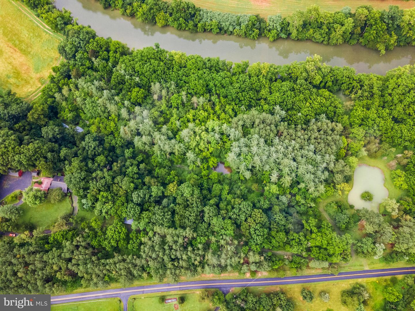 1147 MILL RD, WOODSTOCK, Virginia 22664, 3 Bedrooms Bedrooms, ,3 BathroomsBathrooms,Residential,For sale,1147 MILL RD,VASH2012016 MLS # VASH2012016