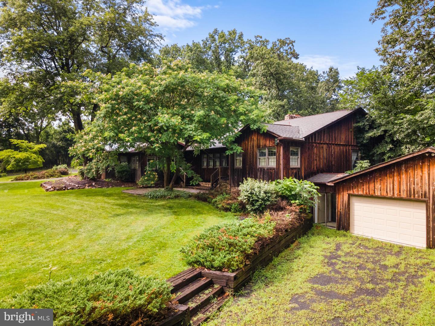 1147 MILL RD, WOODSTOCK, Virginia 22664, 3 Bedrooms Bedrooms, ,3 BathroomsBathrooms,Residential,For sale,1147 MILL RD,VASH2012016 MLS # VASH2012016