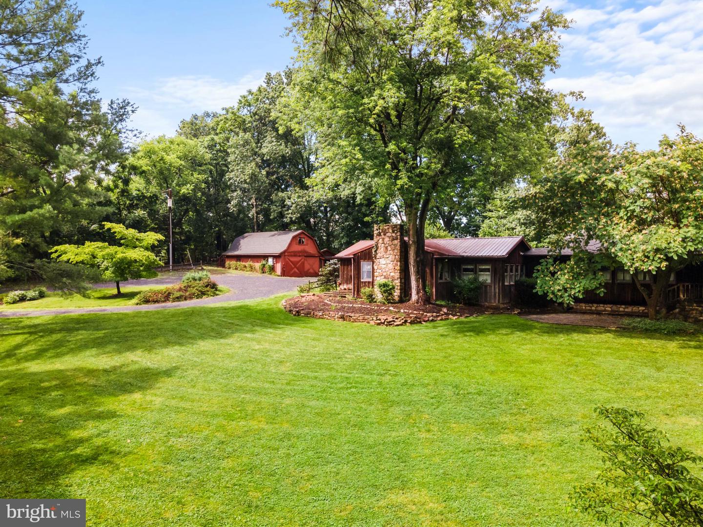 1147 MILL RD, WOODSTOCK, Virginia 22664, 3 Bedrooms Bedrooms, ,3 BathroomsBathrooms,Residential,For sale,1147 MILL RD,VASH2012016 MLS # VASH2012016