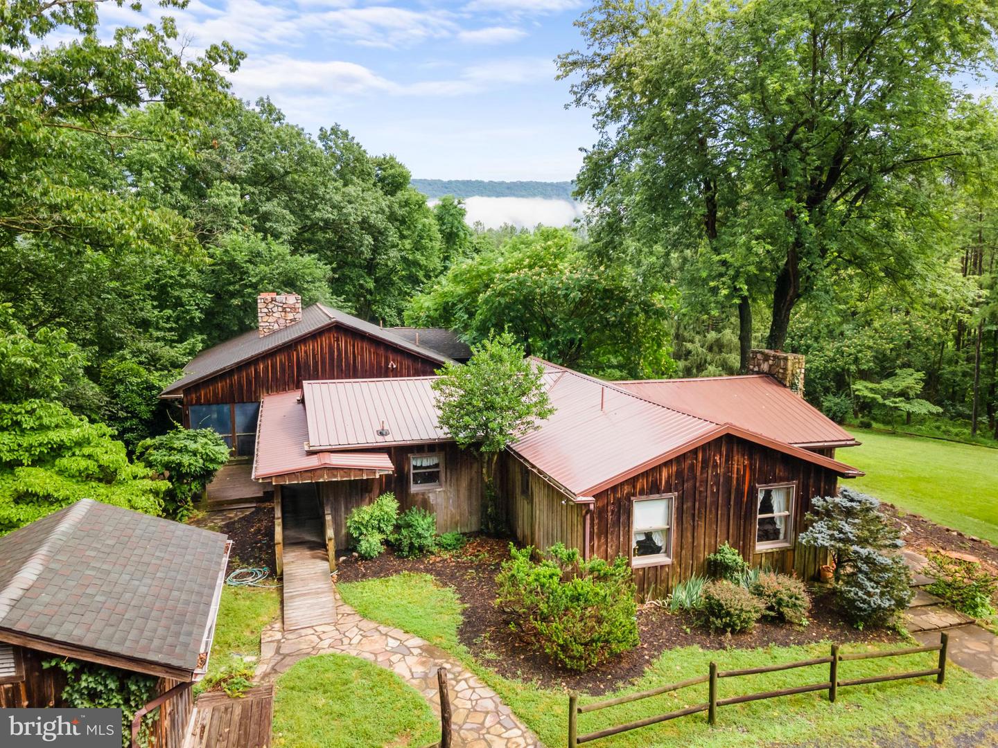 1147 MILL RD, WOODSTOCK, Virginia 22664, 3 Bedrooms Bedrooms, ,3 BathroomsBathrooms,Residential,For sale,1147 MILL RD,VASH2012016 MLS # VASH2012016