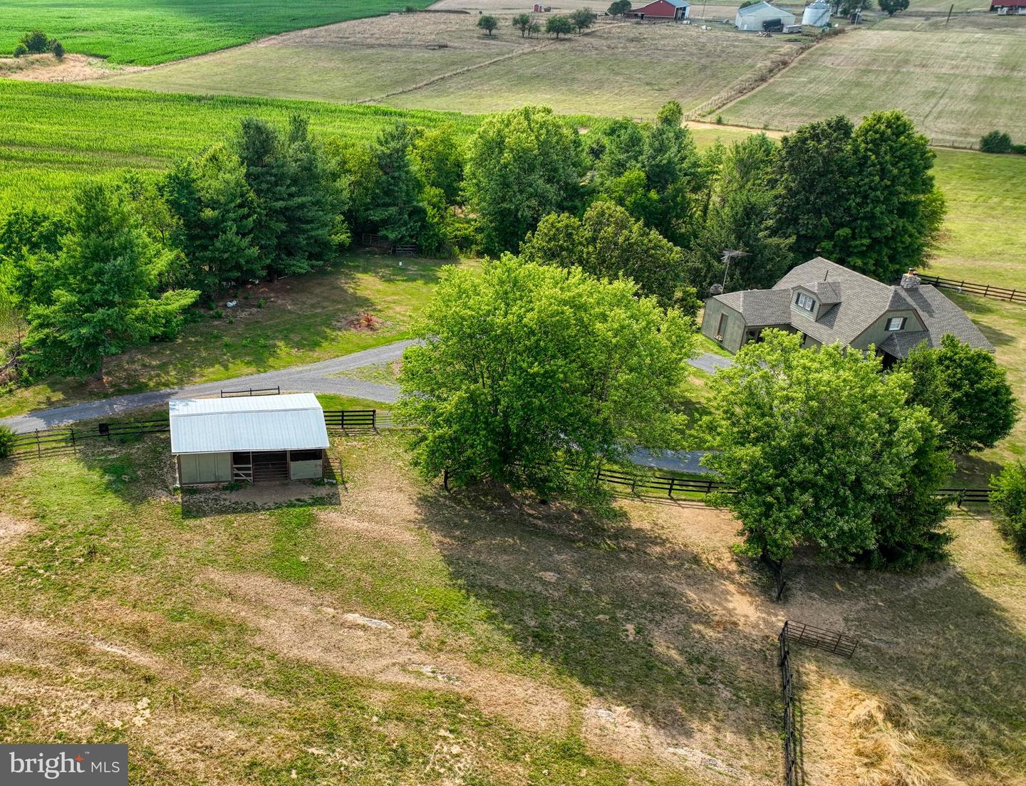 1615 PLEASANT VIEW RD, MOUNT JACKSON, Virginia 22842, 4 Bedrooms Bedrooms, ,2 BathroomsBathrooms,Residential,For sale,1615 PLEASANT VIEW RD,VASH2012018 MLS # VASH2012018