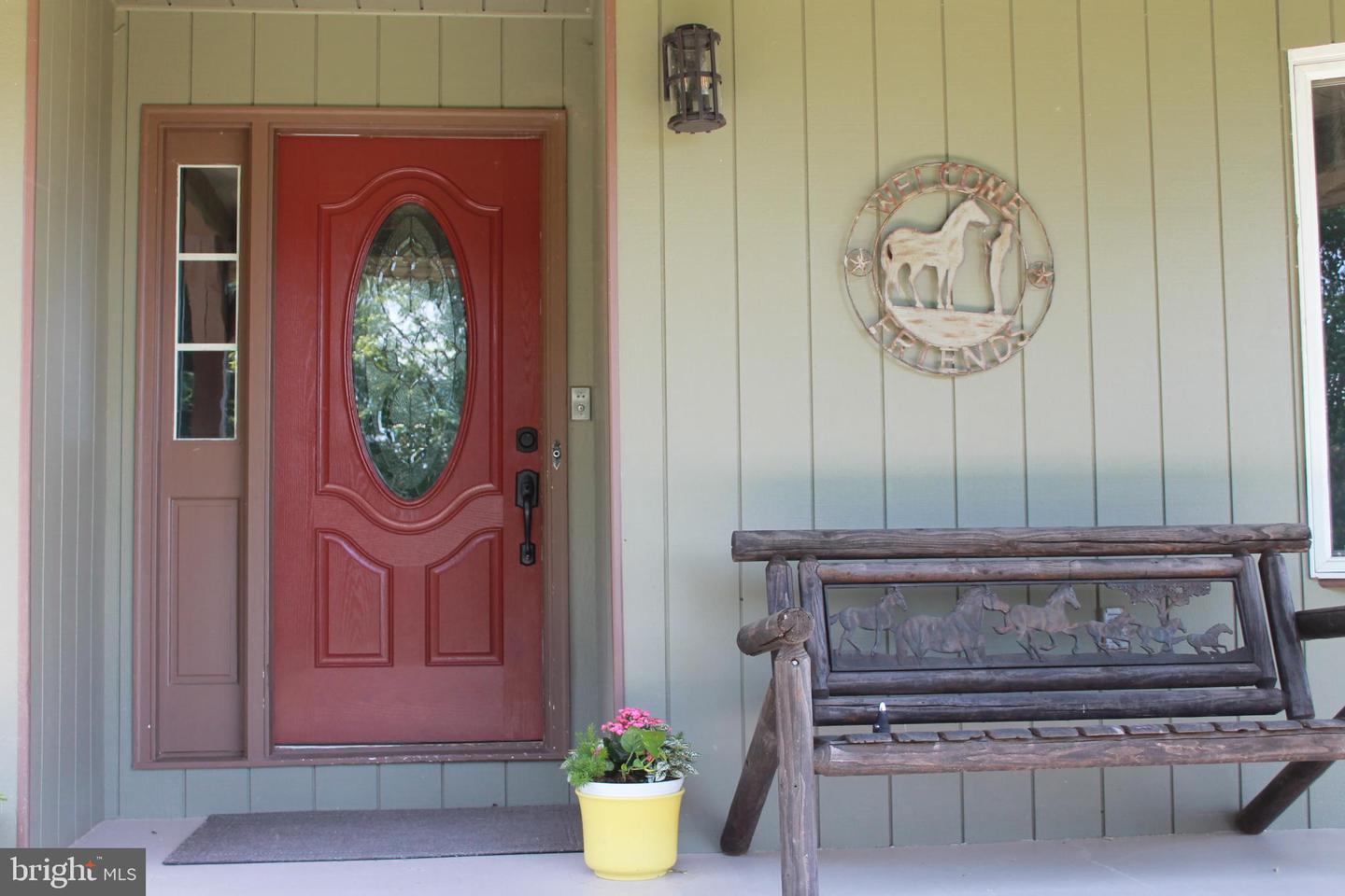 1615 PLEASANT VIEW RD, MOUNT JACKSON, Virginia 22842, 4 Bedrooms Bedrooms, ,2 BathroomsBathrooms,Residential,For sale,1615 PLEASANT VIEW RD,VASH2012018 MLS # VASH2012018