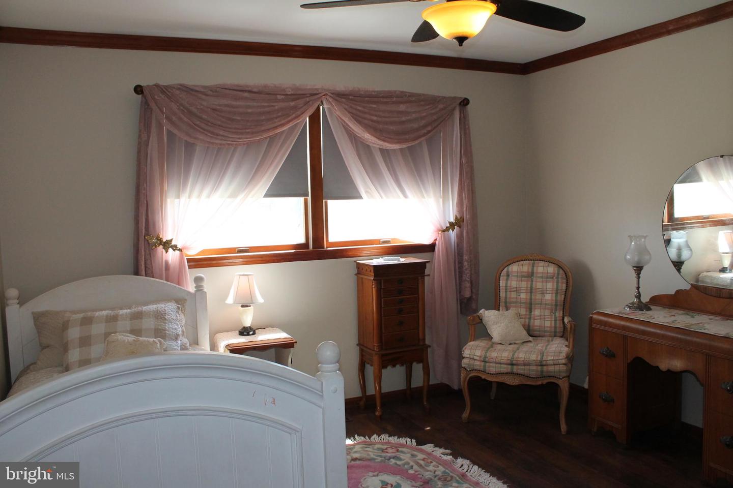1615 PLEASANT VIEW RD, MOUNT JACKSON, Virginia 22842, 4 Bedrooms Bedrooms, ,2 BathroomsBathrooms,Residential,For sale,1615 PLEASANT VIEW RD,VASH2012018 MLS # VASH2012018
