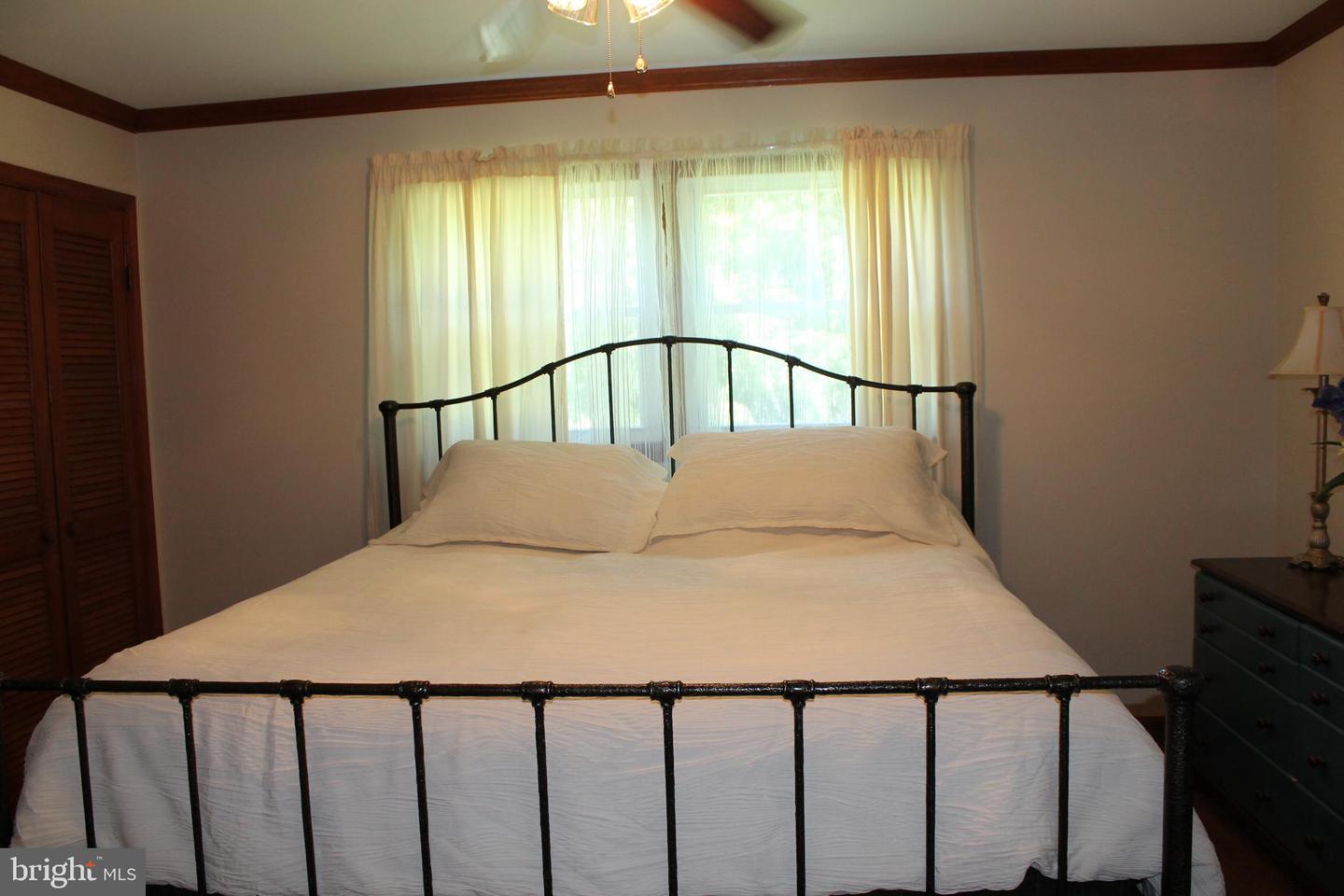 1615 PLEASANT VIEW RD, MOUNT JACKSON, Virginia 22842, 4 Bedrooms Bedrooms, ,2 BathroomsBathrooms,Residential,For sale,1615 PLEASANT VIEW RD,VASH2012018 MLS # VASH2012018