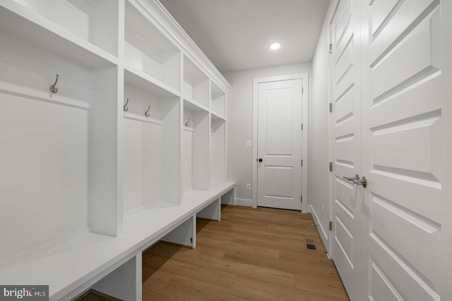 42018 NIGHT NURSE CIR, ASHBURN, Virginia 20148, 6 Bedrooms Bedrooms, ,5 BathroomsBathrooms,Residential,For sale,42018 NIGHT NURSE CIR,VALO2102430 MLS # VALO2102430