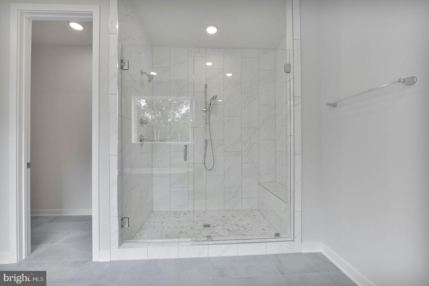 42018 NIGHT NURSE CIR, ASHBURN, Virginia 20148, 6 Bedrooms Bedrooms, ,5 BathroomsBathrooms,Residential,For sale,42018 NIGHT NURSE CIR,VALO2102430 MLS # VALO2102430