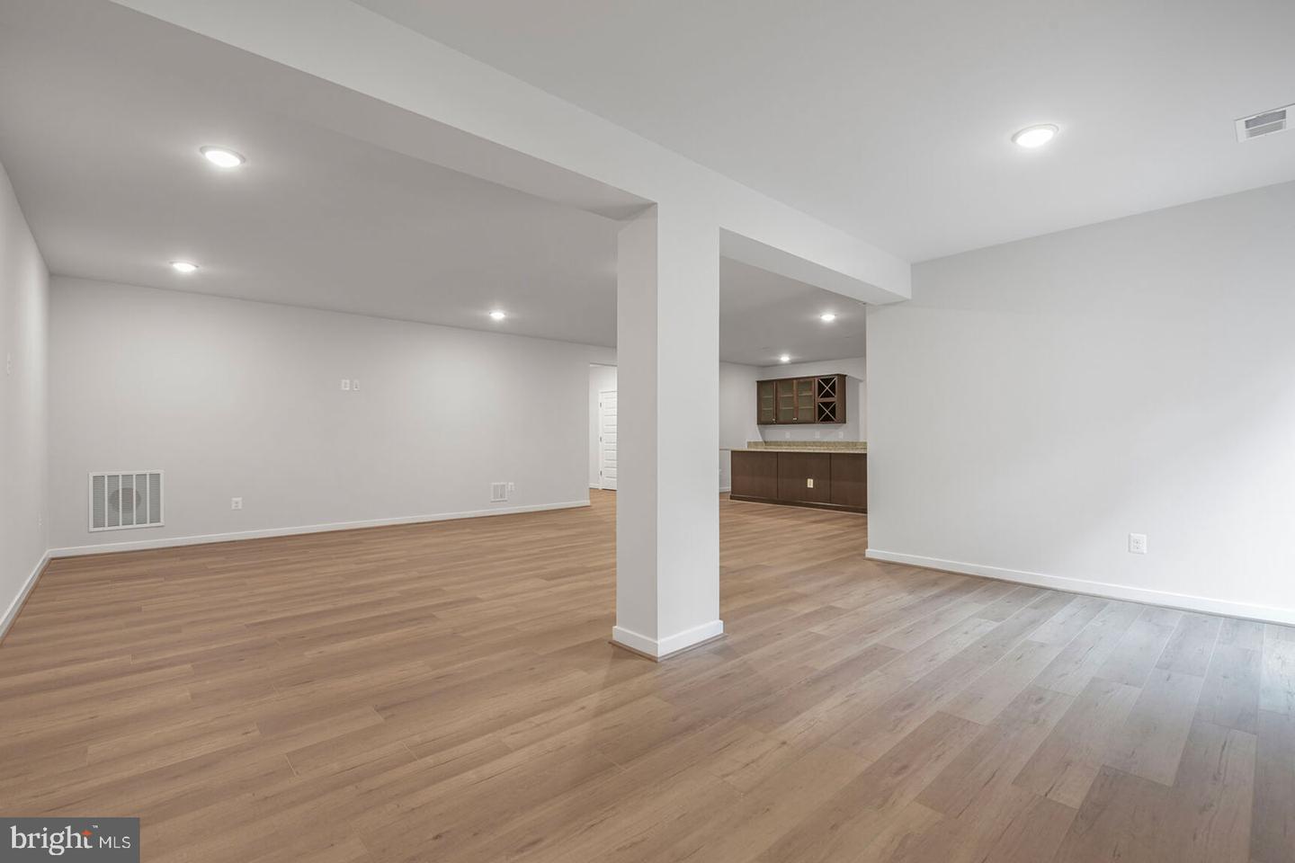 42018 NIGHT NURSE CIR, ASHBURN, Virginia 20148, 6 Bedrooms Bedrooms, ,5 BathroomsBathrooms,Residential,For sale,42018 NIGHT NURSE CIR,VALO2102430 MLS # VALO2102430