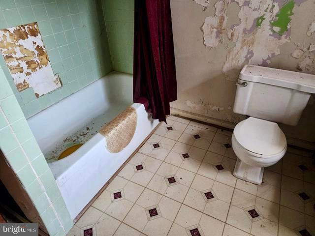 5255 WILDERNESS RD, DUBLIN, Virginia 24084, 4 Bedrooms Bedrooms, ,2 BathroomsBathrooms,Residential,For sale,5255 WILDERNESS RD,VAPU2000038 MLS # VAPU2000038