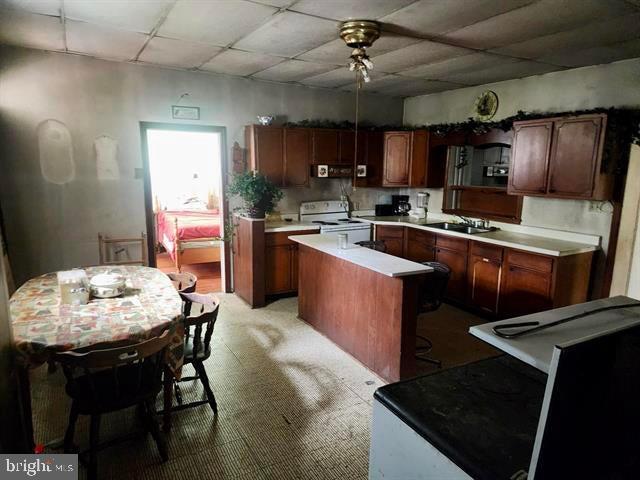 5255 WILDERNESS RD, DUBLIN, Virginia 24084, 4 Bedrooms Bedrooms, ,2 BathroomsBathrooms,Residential,For sale,5255 WILDERNESS RD,VAPU2000038 MLS # VAPU2000038
