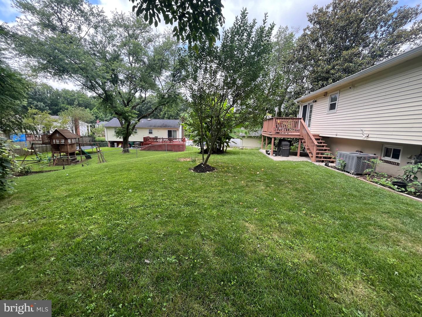 4803 LOCKWOOD LN, WOODBRIDGE, Virginia 22193, 4 Bedrooms Bedrooms, 8 Rooms Rooms,3 BathroomsBathrooms,Residential,For sale,4803 LOCKWOOD LN,VAPW2099438 MLS # VAPW2099438