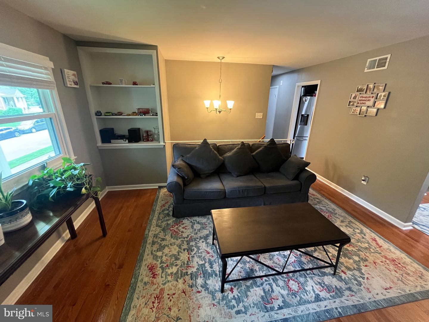 4803 LOCKWOOD LN, WOODBRIDGE, Virginia 22193, 4 Bedrooms Bedrooms, 8 Rooms Rooms,3 BathroomsBathrooms,Residential,For sale,4803 LOCKWOOD LN,VAPW2099438 MLS # VAPW2099438
