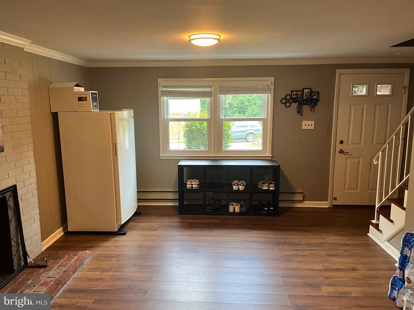 4803 LOCKWOOD LN, WOODBRIDGE, Virginia 22193, 4 Bedrooms Bedrooms, 8 Rooms Rooms,3 BathroomsBathrooms,Residential,For sale,4803 LOCKWOOD LN,VAPW2099438 MLS # VAPW2099438