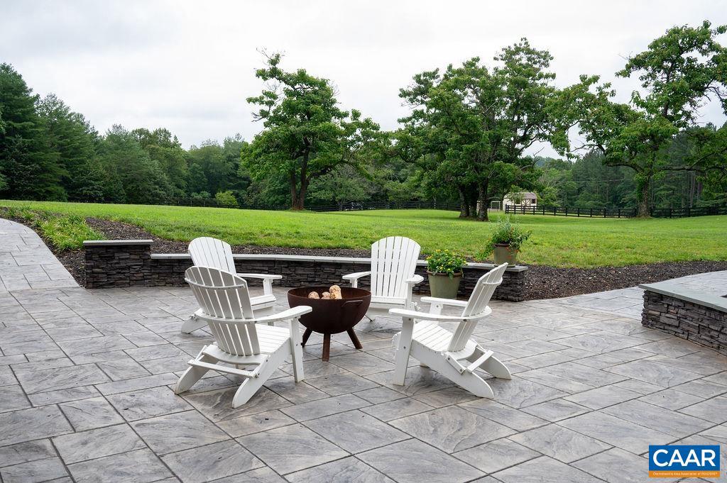 3991 CARTERS MOUNTAIN RD, CHARLOTTESVILLE, Virginia 22902, 4 Bedrooms Bedrooms, ,3 BathroomsBathrooms,Residential,For sale,3991 CARTERS MOUNTAIN RD,666851 MLS # 666851