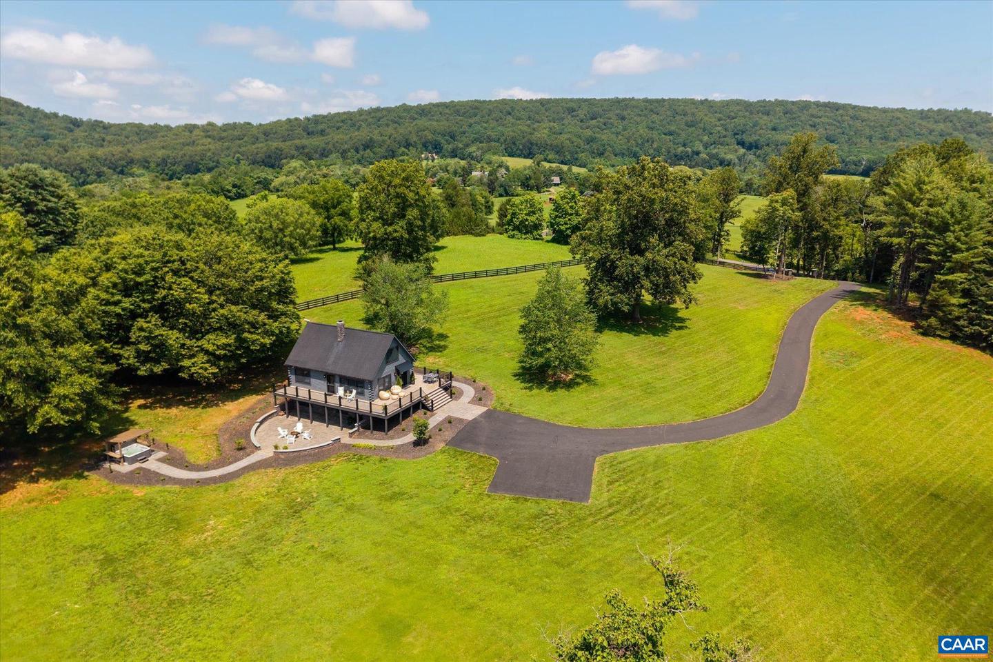 3991 CARTERS MOUNTAIN RD, CHARLOTTESVILLE, Virginia 22902, 4 Bedrooms Bedrooms, ,3 BathroomsBathrooms,Residential,For sale,3991 CARTERS MOUNTAIN RD,666851 MLS # 666851
