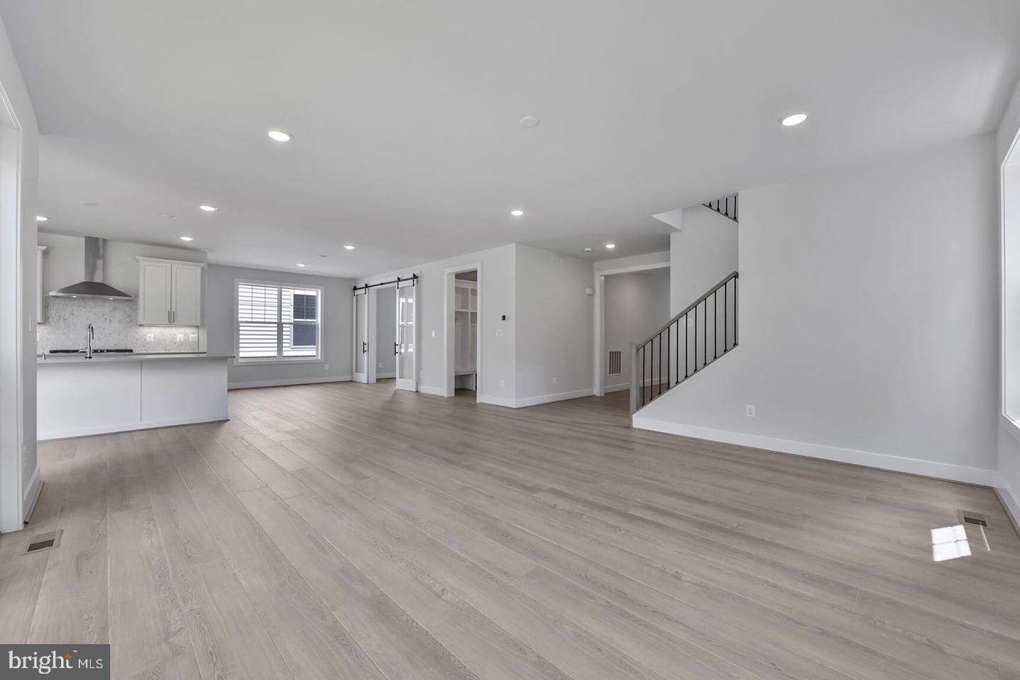 42010 NIGHT NURSE CIR, ASHBURN, Virginia 20148, 6 Bedrooms Bedrooms, ,5 BathroomsBathrooms,Residential,For sale,42010 NIGHT NURSE CIR,VALO2102438 MLS # VALO2102438