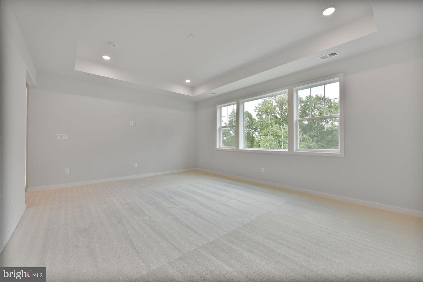 42010 NIGHT NURSE CIR, ASHBURN, Virginia 20148, 6 Bedrooms Bedrooms, ,5 BathroomsBathrooms,Residential,For sale,42010 NIGHT NURSE CIR,VALO2102438 MLS # VALO2102438