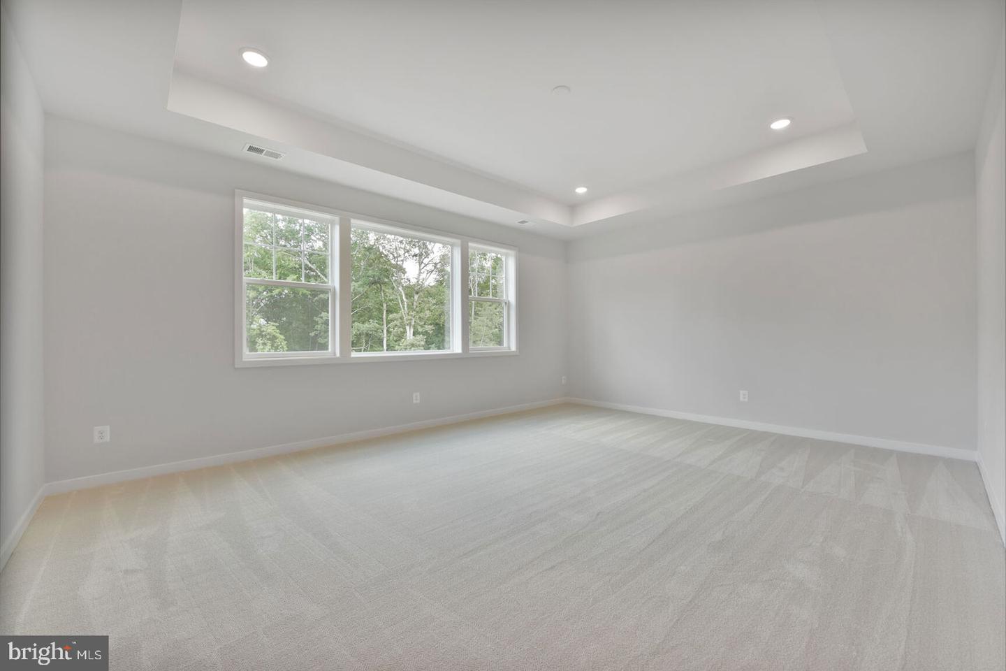 42010 NIGHT NURSE CIR, ASHBURN, Virginia 20148, 6 Bedrooms Bedrooms, ,5 BathroomsBathrooms,Residential,For sale,42010 NIGHT NURSE CIR,VALO2102438 MLS # VALO2102438