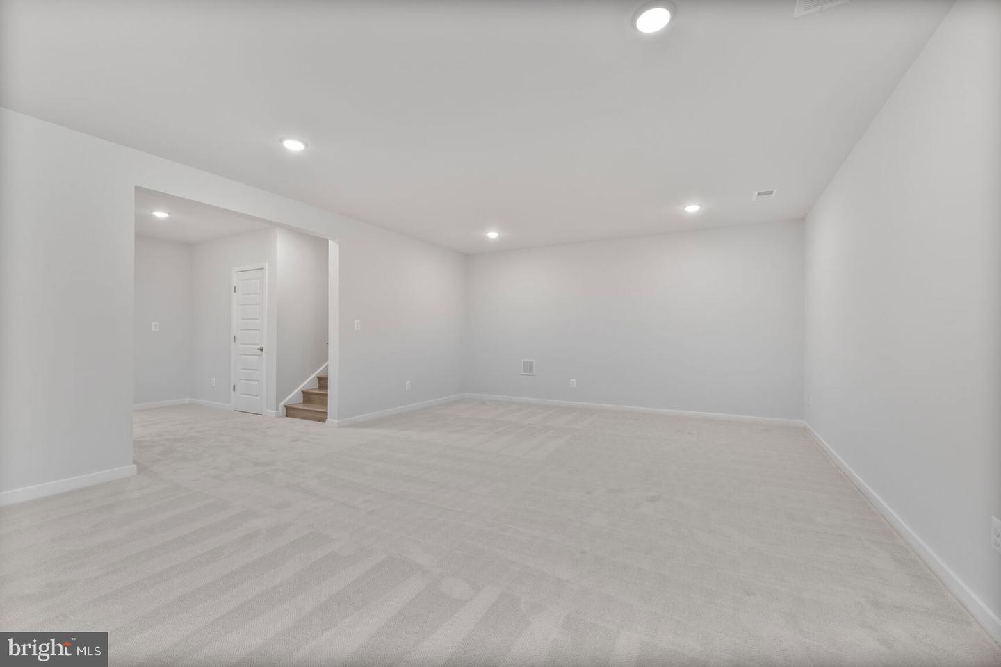 42010 NIGHT NURSE CIR, ASHBURN, Virginia 20148, 6 Bedrooms Bedrooms, ,5 BathroomsBathrooms,Residential,For sale,42010 NIGHT NURSE CIR,VALO2102438 MLS # VALO2102438