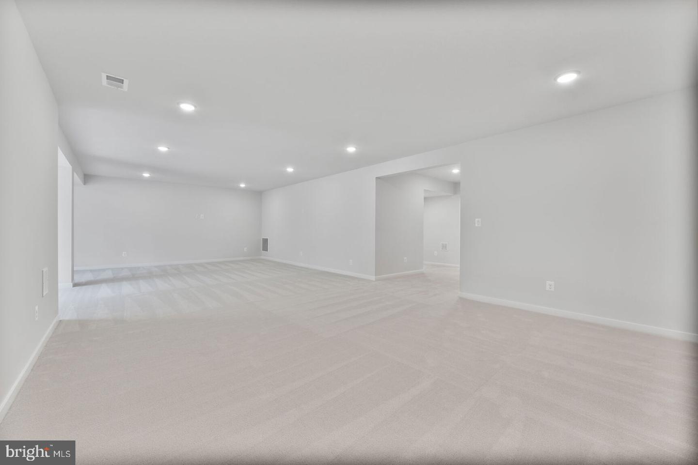 42010 NIGHT NURSE CIR, ASHBURN, Virginia 20148, 6 Bedrooms Bedrooms, ,5 BathroomsBathrooms,Residential,For sale,42010 NIGHT NURSE CIR,VALO2102438 MLS # VALO2102438