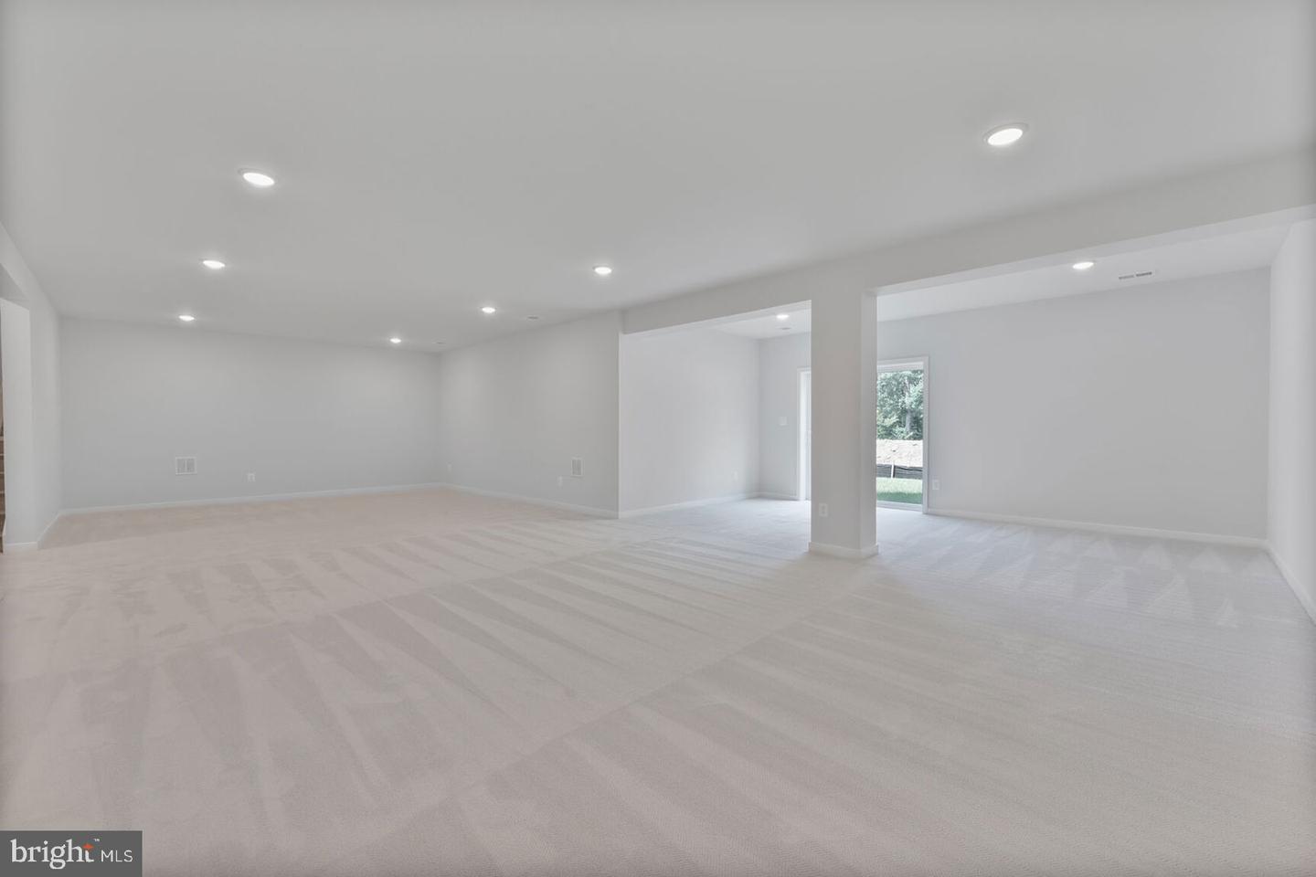 42010 NIGHT NURSE CIR, ASHBURN, Virginia 20148, 6 Bedrooms Bedrooms, ,5 BathroomsBathrooms,Residential,For sale,42010 NIGHT NURSE CIR,VALO2102438 MLS # VALO2102438