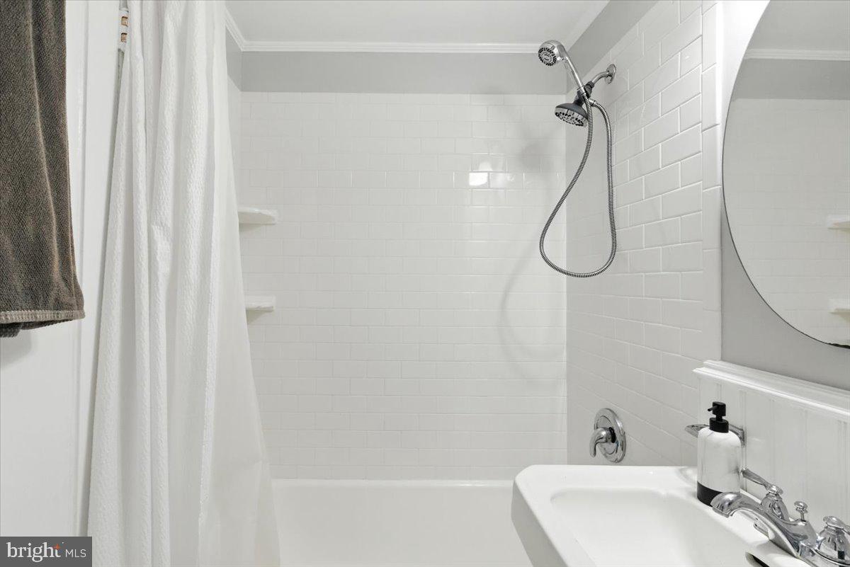 3504 MARTHA CUSTIS DR #315, ALEXANDRIA, Virginia 22302, 1 Bedroom Bedrooms, ,1 BathroomBathrooms,Residential,For sale,3504 MARTHA CUSTIS DR #315,VAAX2047584 MLS # VAAX2047584