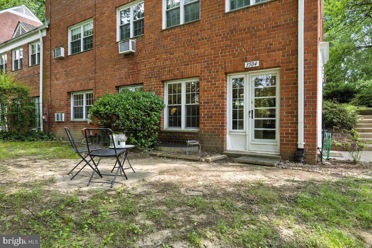3504 MARTHA CUSTIS DR #315, ALEXANDRIA, Virginia 22302, 1 Bedroom Bedrooms, ,1 BathroomBathrooms,Residential,For sale,3504 MARTHA CUSTIS DR #315,VAAX2047584 MLS # VAAX2047584