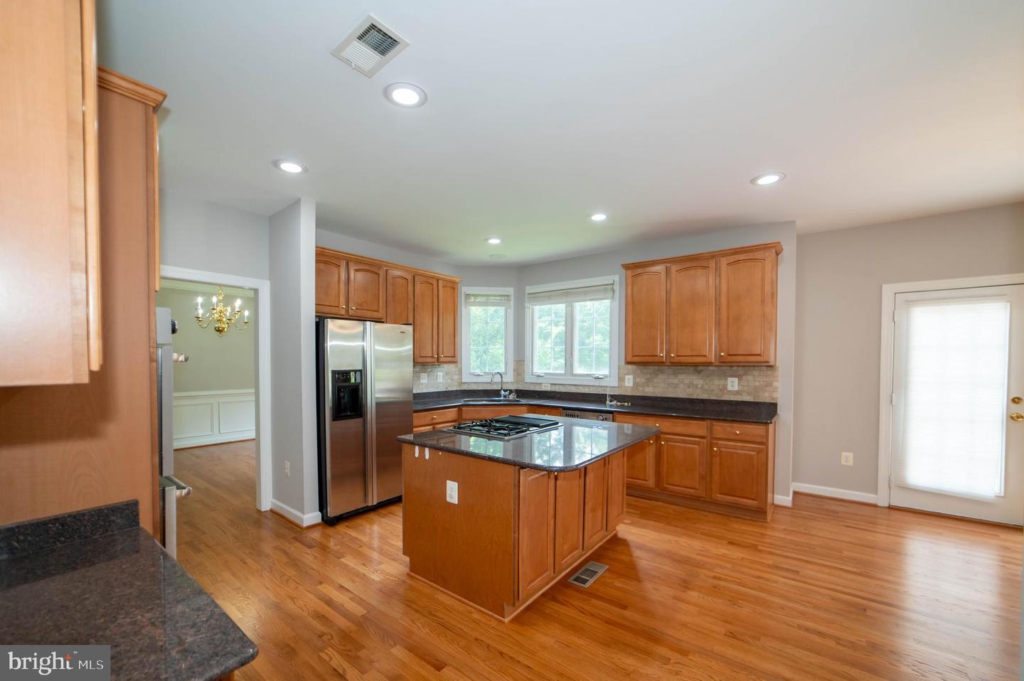 10116 CARLINGTON VALLEY CT, MANASSAS, Virginia 20111, 4 Bedrooms Bedrooms, ,3 BathroomsBathrooms,Residential,For sale,10116 CARLINGTON VALLEY CT,VAPW2099458 MLS # VAPW2099458