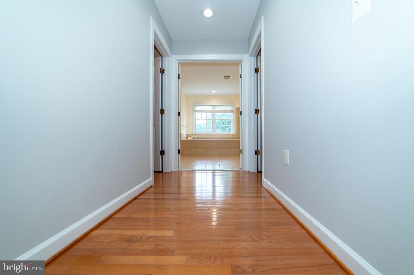 10116 CARLINGTON VALLEY CT, MANASSAS, Virginia 20111, 4 Bedrooms Bedrooms, ,3 BathroomsBathrooms,Residential,For sale,10116 CARLINGTON VALLEY CT,VAPW2099458 MLS # VAPW2099458