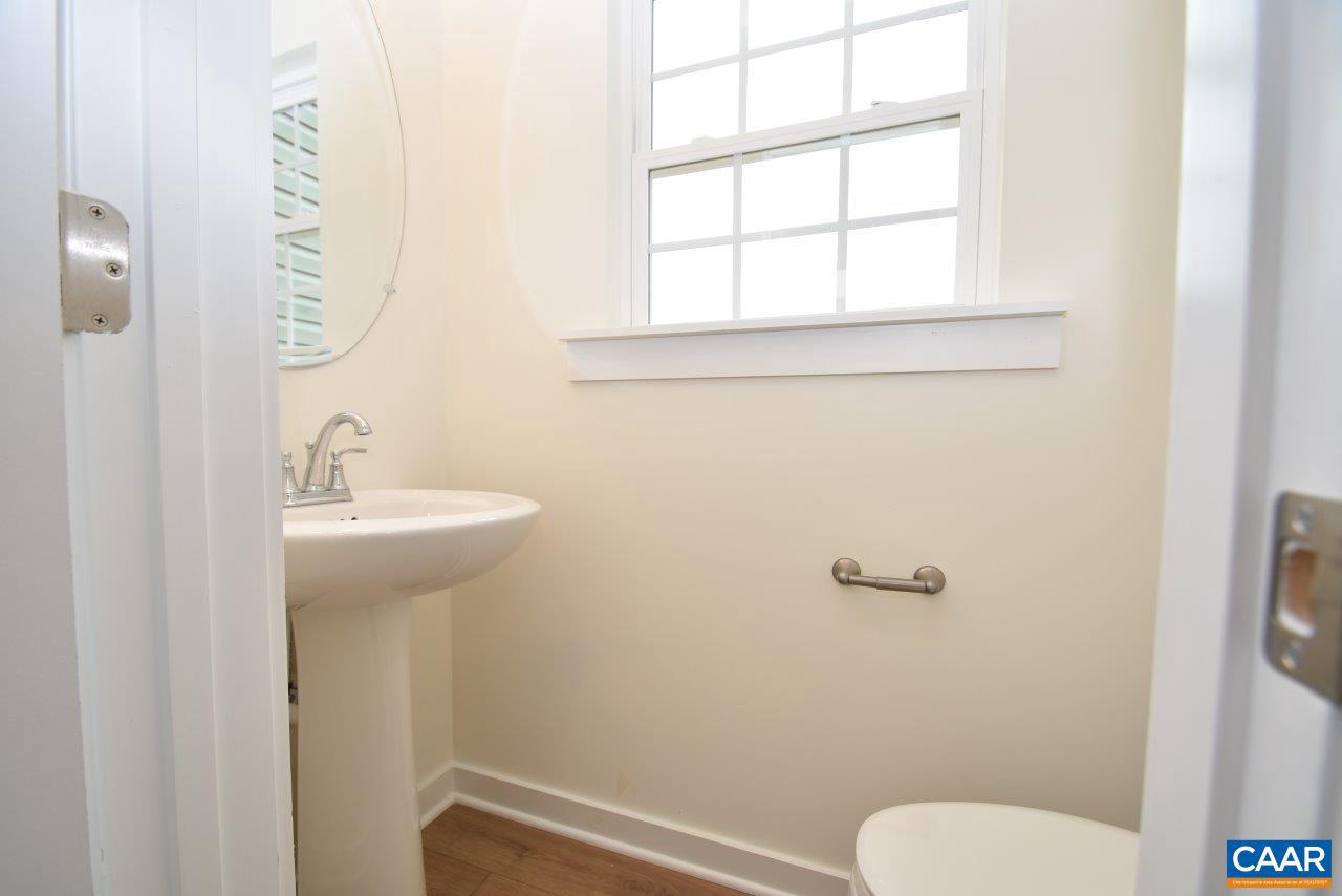 87 DEROSA CT, PALMYRA, Virginia 22963, 4 Bedrooms Bedrooms, ,2 BathroomsBathrooms,Residential,For sale,87 DEROSA CT,666858 MLS # 666858