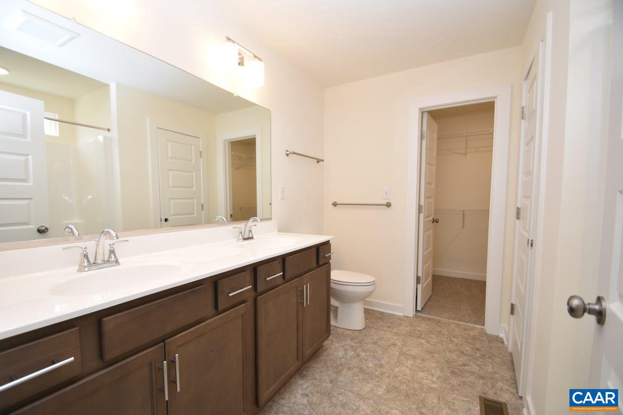 87 DEROSA CT, PALMYRA, Virginia 22963, 4 Bedrooms Bedrooms, ,2 BathroomsBathrooms,Residential,For sale,87 DEROSA CT,666858 MLS # 666858