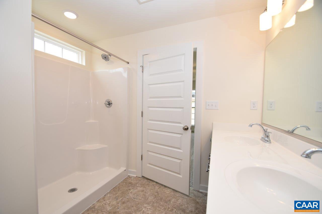 87 DEROSA CT, PALMYRA, Virginia 22963, 4 Bedrooms Bedrooms, ,2 BathroomsBathrooms,Residential,For sale,87 DEROSA CT,666858 MLS # 666858