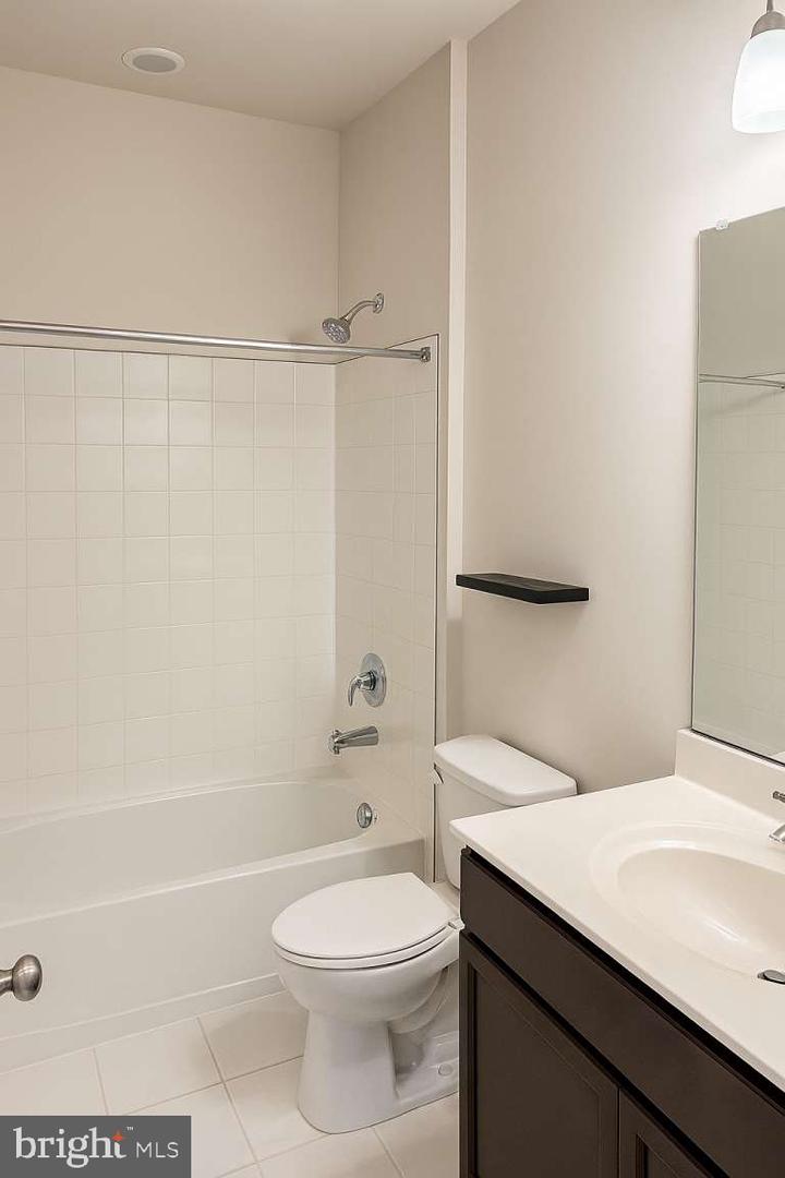 7275 NITTANY LN, ALEXANDRIA, Virginia 22306, 4 Bedrooms Bedrooms, ,3 BathroomsBathrooms,Residential,For sale,7275 NITTANY LN,VAFX2256180 MLS # VAFX2256180