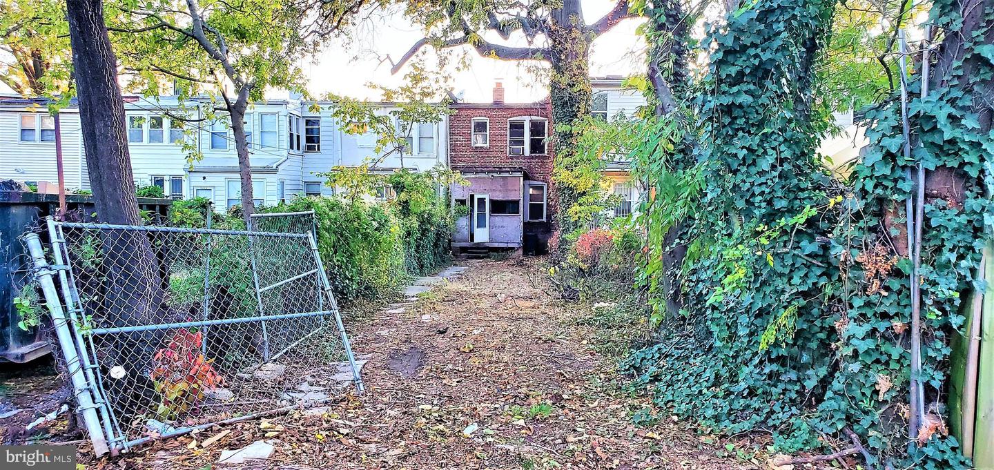 1264 NEAL ST NE, WASHINGTON, District Of Columbia 20002, 3 Bedrooms Bedrooms, ,1 BathroomBathrooms,Residential,For sale,1264 NEAL ST NE,DCDC2210906 MLS # DCDC2210906