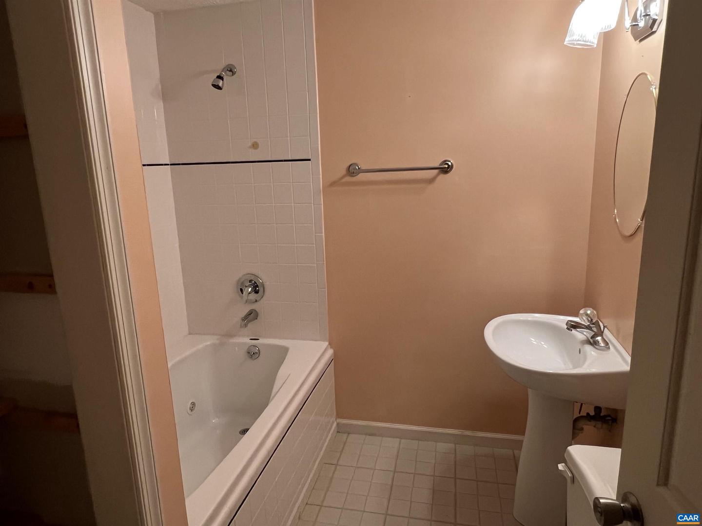 7 ENGLEWOOD DR, PALMYRA, Virginia 22963, 3 Bedrooms Bedrooms, ,3 BathroomsBathrooms,Residential,For sale,7 ENGLEWOOD DR,666861 MLS # 666861