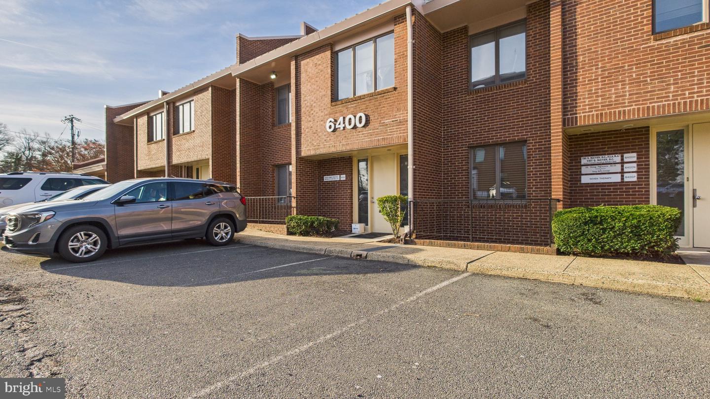 6400-S SEVEN CORNERS PL #1S, FALLS CHURCH, Virginia 22044, ,Land,For sale,6400-S SEVEN CORNERS PL #1S,VAFX2256236 MLS # VAFX2256236