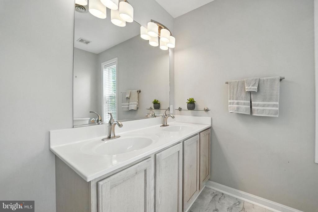 6205 PATRICIAN CT, FREDERICKSBURG, Virginia 22407, 4 Bedrooms Bedrooms, ,3 BathroomsBathrooms,Residential,6205 PATRICIAN CT,VASP2033606 MLS # VASP2033606