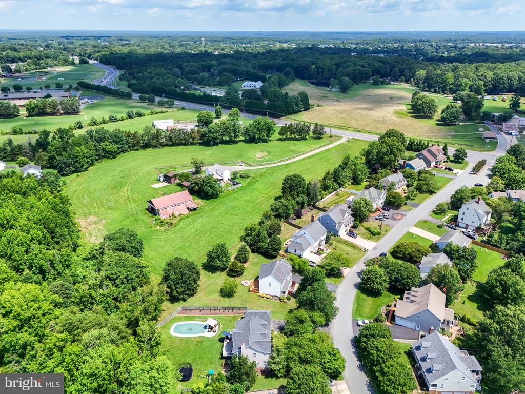 6205 PATRICIAN CT, FREDERICKSBURG, Virginia 22407, 4 Bedrooms Bedrooms, ,3 BathroomsBathrooms,Residential,6205 PATRICIAN CT,VASP2033606 MLS # VASP2033606