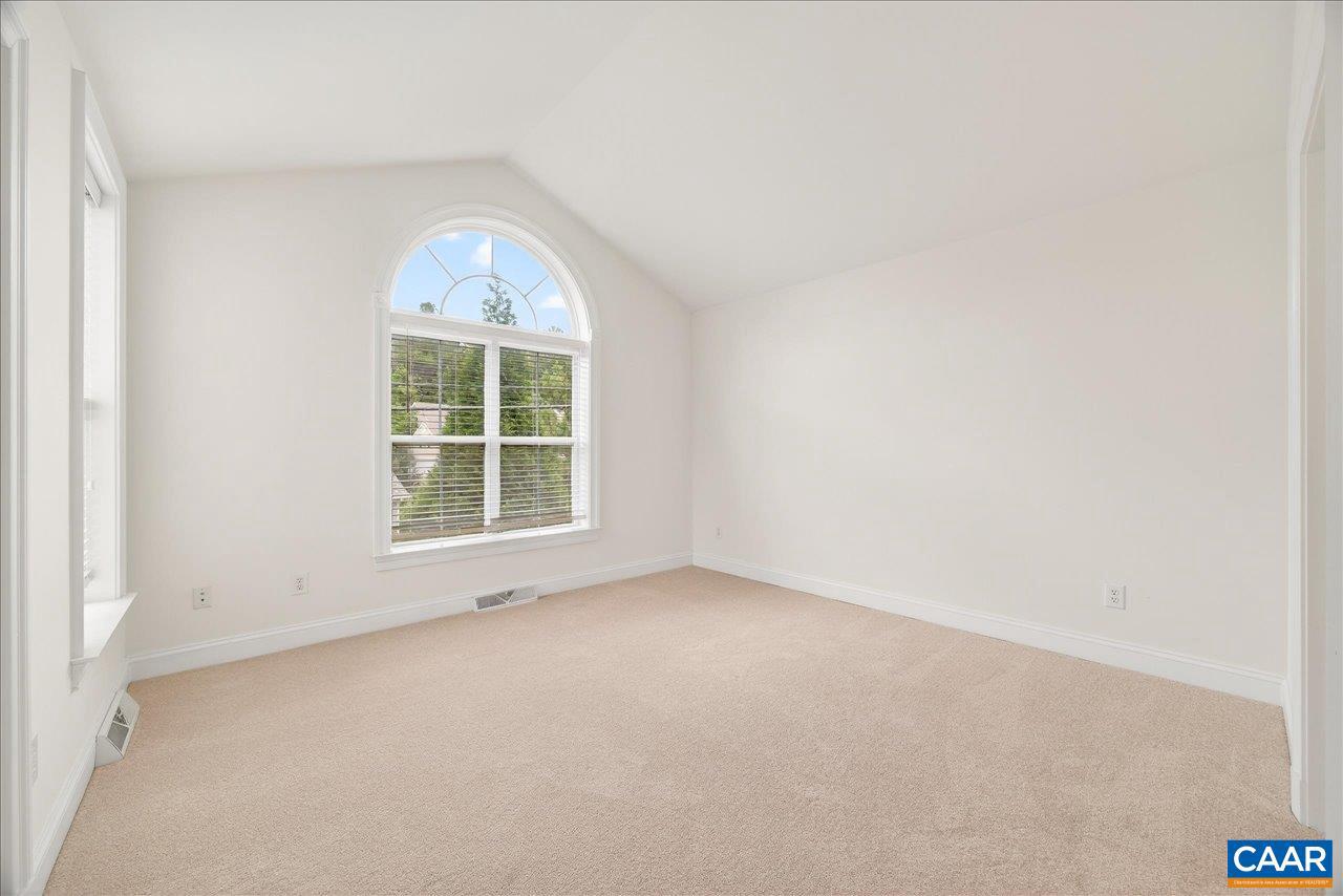 1305 GATE POST LN, CHARLOTTESVILLE, Virginia 22901, 3 Bedrooms Bedrooms, ,2 BathroomsBathrooms,Residential,For sale,1305 GATE POST LN,660680 MLS # 660680