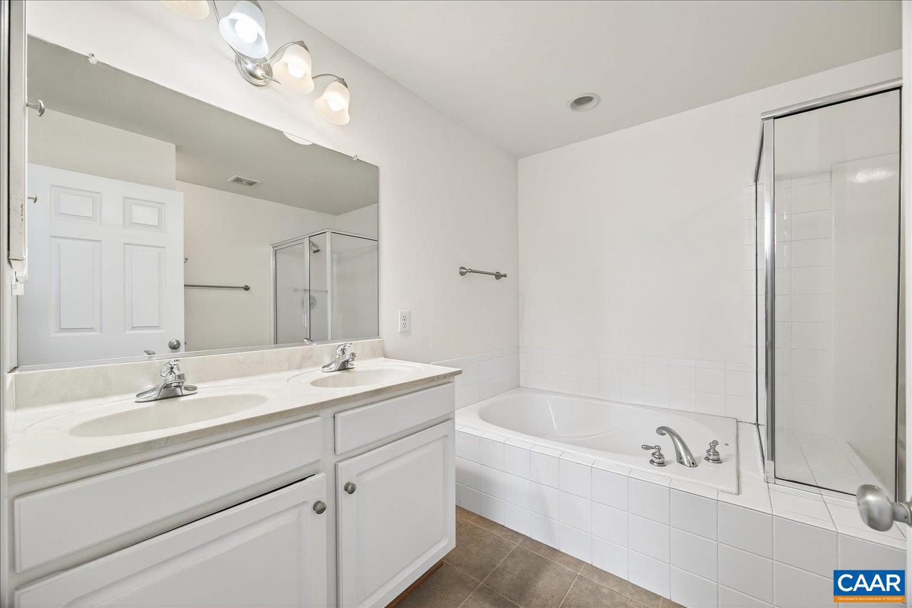 1305 GATE POST LN, CHARLOTTESVILLE, Virginia 22901, 3 Bedrooms Bedrooms, ,2 BathroomsBathrooms,Residential,For sale,1305 GATE POST LN,660680 MLS # 660680