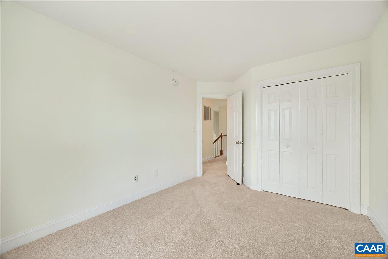 1305 GATE POST LN, CHARLOTTESVILLE, Virginia 22901, 3 Bedrooms Bedrooms, ,2 BathroomsBathrooms,Residential,For sale,1305 GATE POST LN,660680 MLS # 660680
